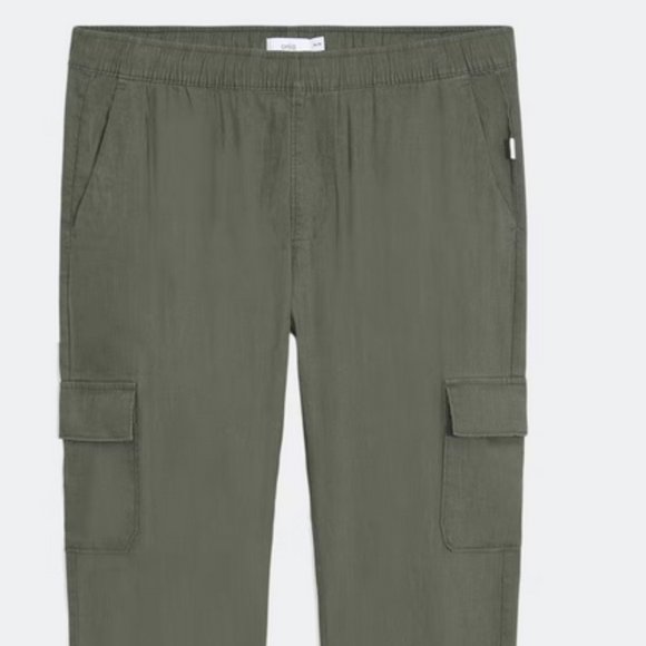 Onia Stretch Cargo Linen Jogger in Army Green - Picture 3 of 11